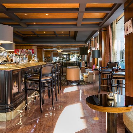 Warwick Grand-Place Bruselas Facilidades foto
